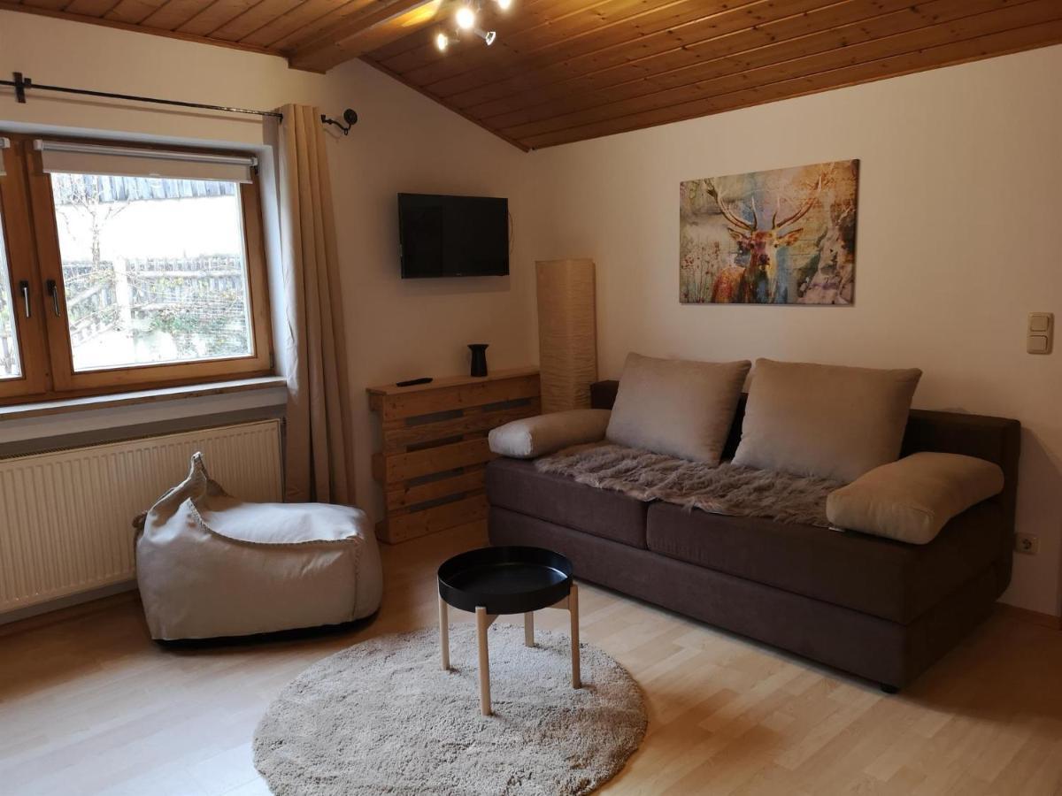 Ferienwohnung Hofheinz ガルミッシュ・パルテンキルヒェン エクステリア 写真